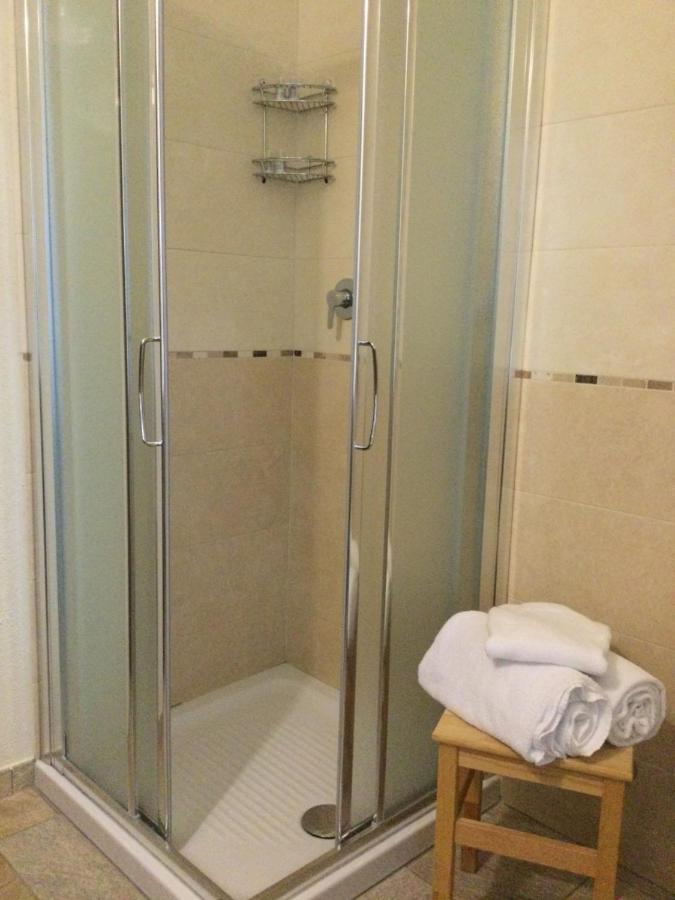 B&B Les Fleurs Gignod Экстерьер фото