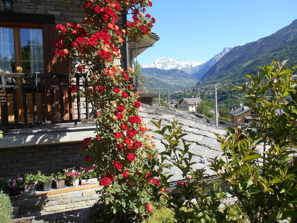 B&B Les Fleurs Gignod Экстерьер фото