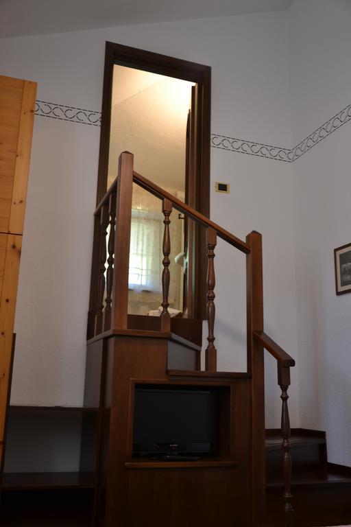 B&B Les Fleurs Gignod Экстерьер фото