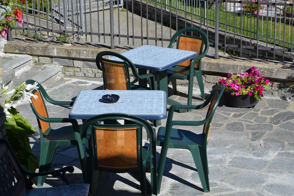 B&B Les Fleurs Gignod Экстерьер фото